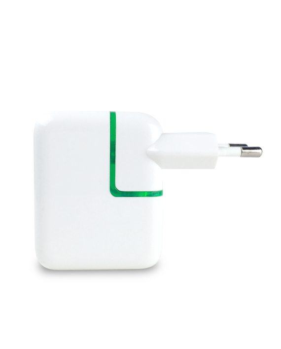 iStore-12W-USB-Charger-2